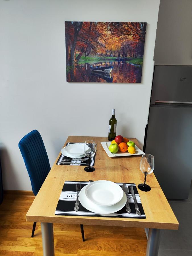 Ferienwohnung Zvezdara Blue Star Belgrad Exterior foto