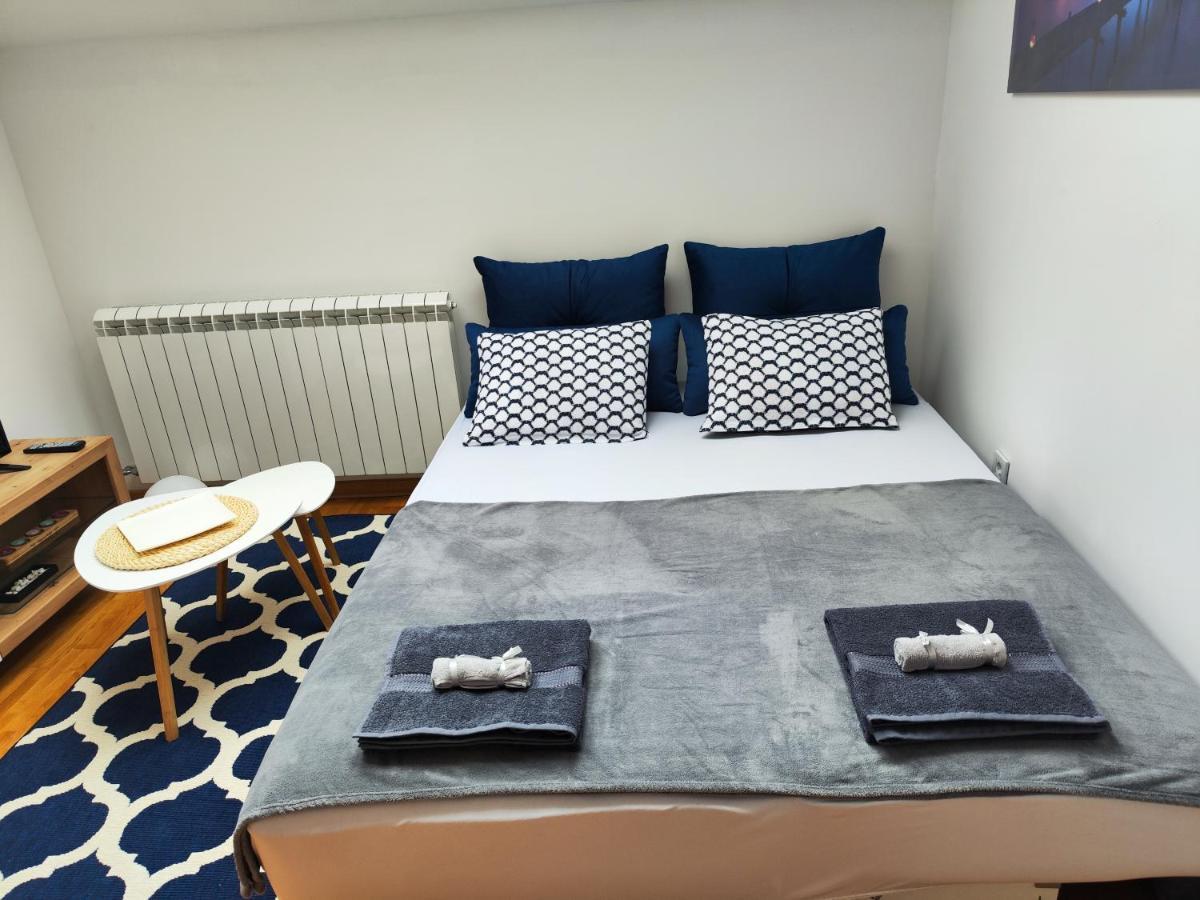 Ferienwohnung Zvezdara Blue Star Belgrad Exterior foto